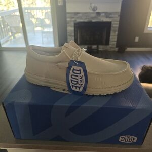 Hey Dude Men's Cream Casual Shoes